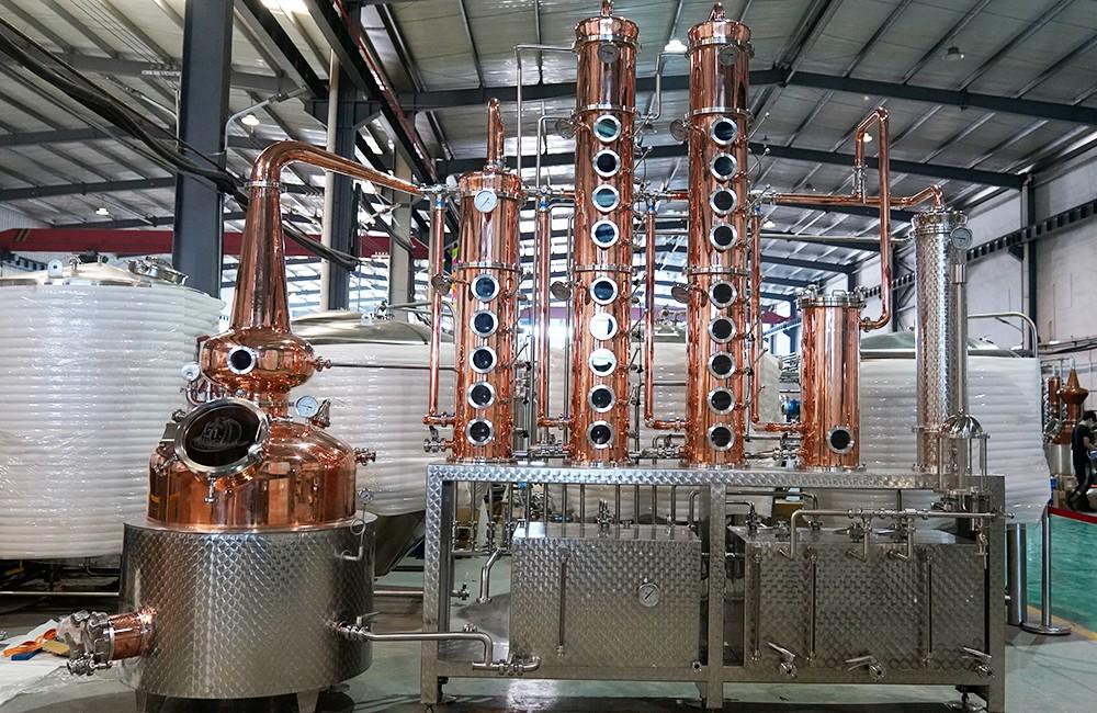 <b>Popular 500L red copper distillery system Tiantai brewery equipment</b>